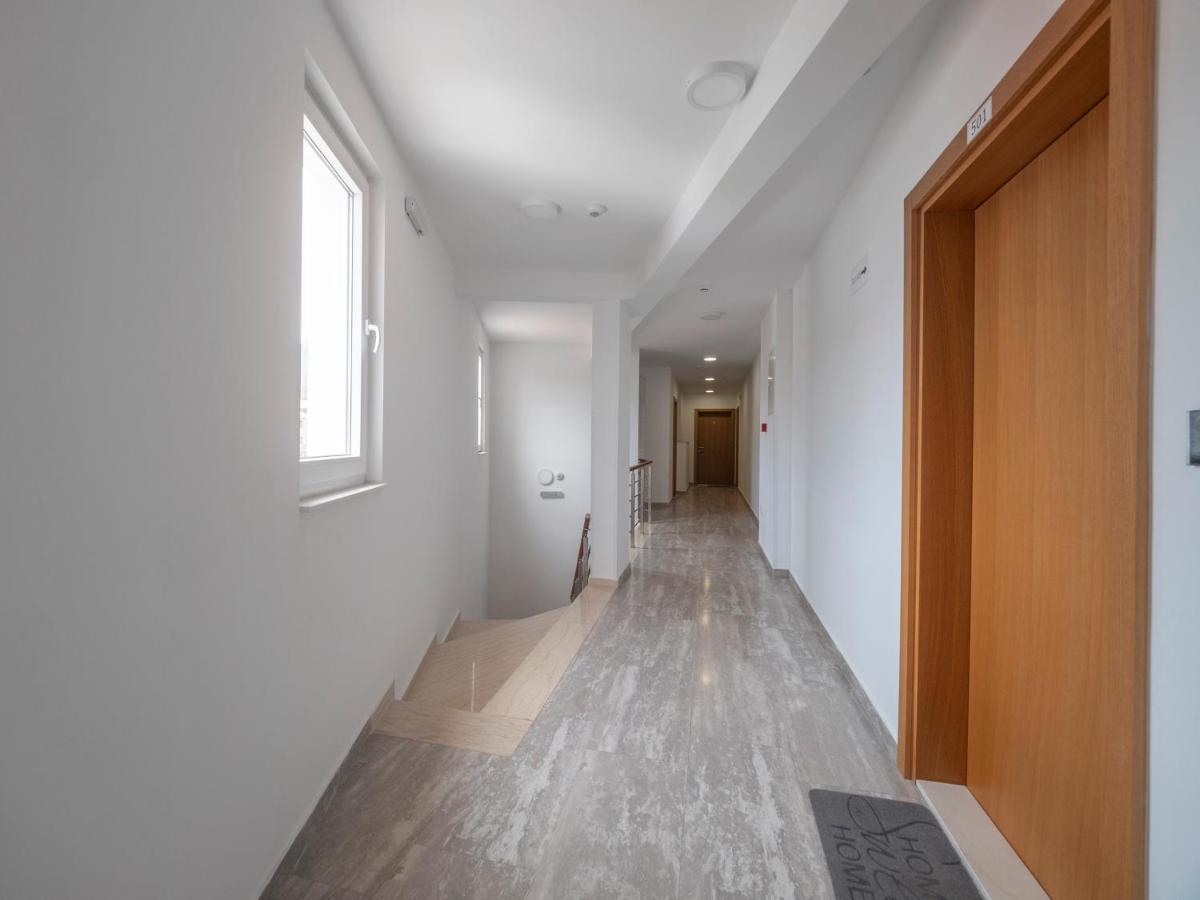 Marea Apartments Будва Экстерьер фото